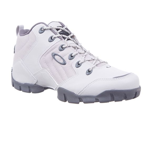 tenis branco masculino oakley