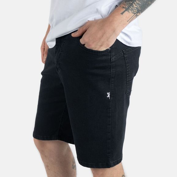 image-c9079a4b9e144faa954059550dd80e07